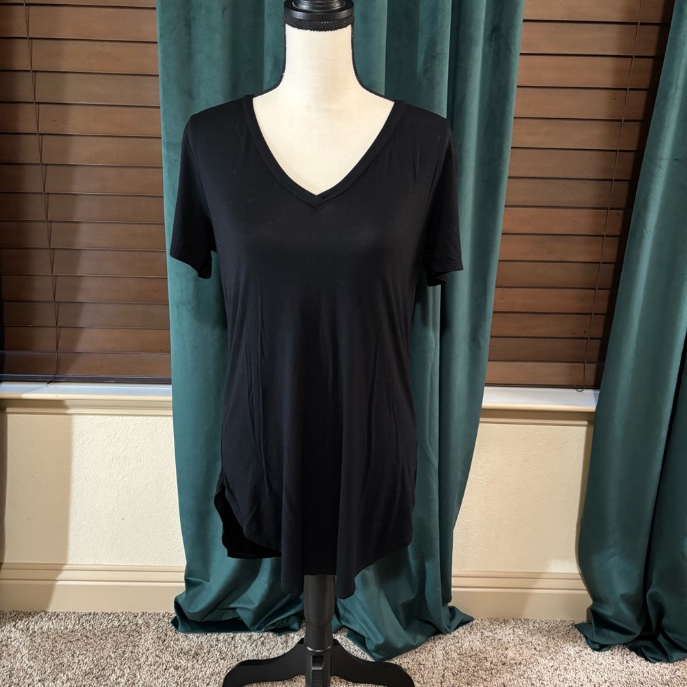 Elegant Black V-Neck Women's Tee